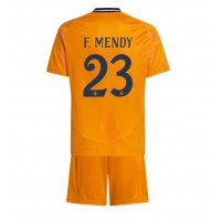 Fotballdrakt Barn Real Madrid Ferland Mendy #23 Bortedraktsett 2024-25 Kortermet (+ Korte bukser)